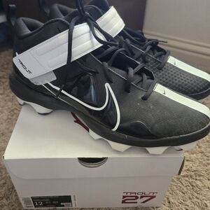 Nike Black and White Men's Shoes